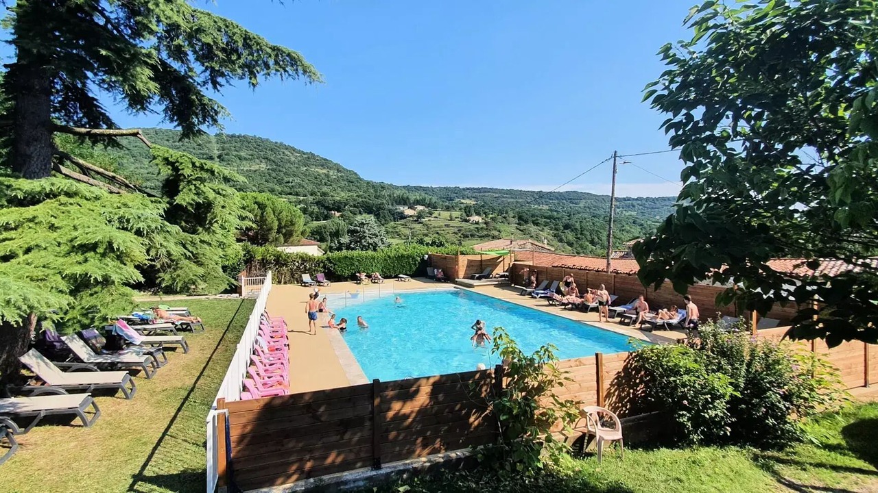Photo of Outdoor in Darbres