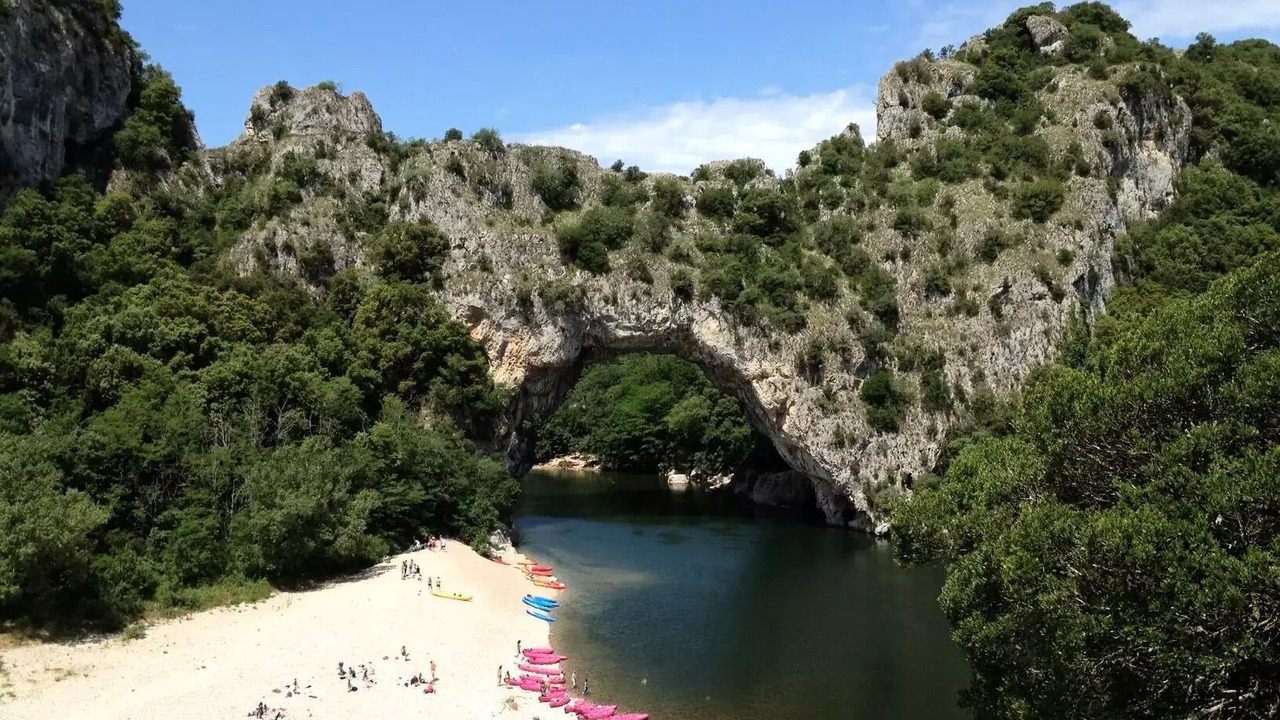 Photo of Others in Darbres