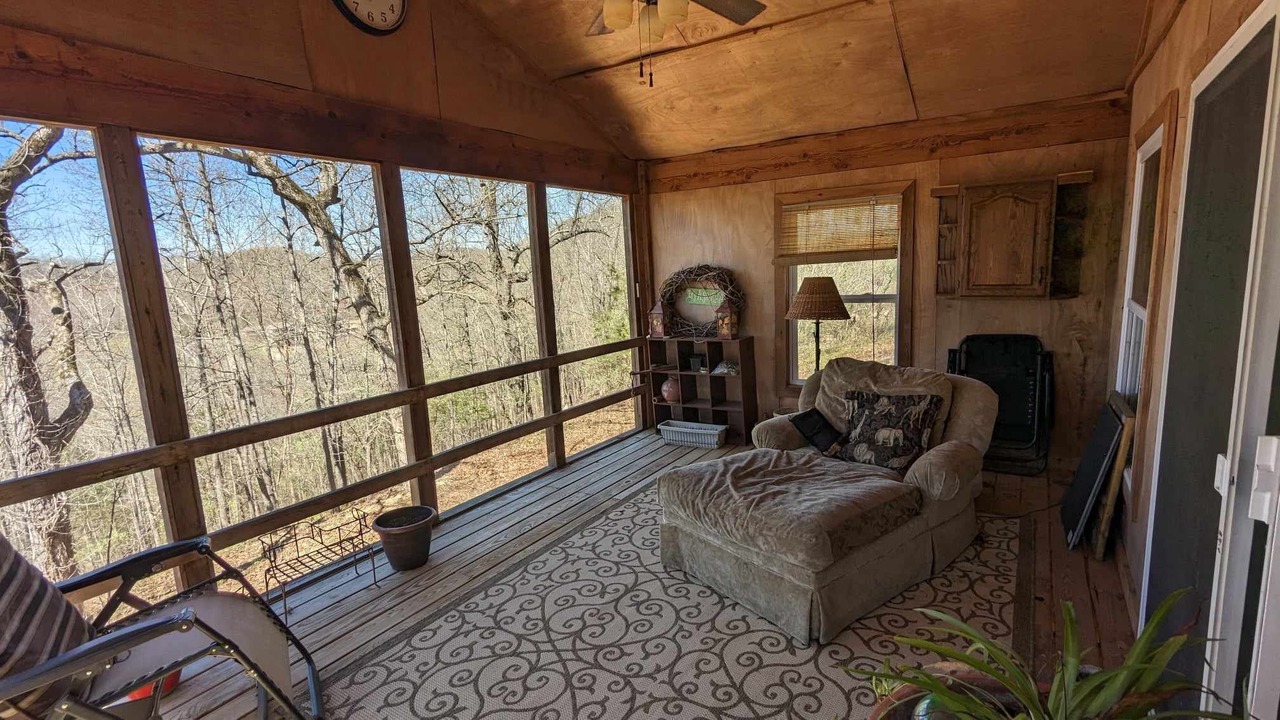 Photo of Patio Balcony in Camdenton