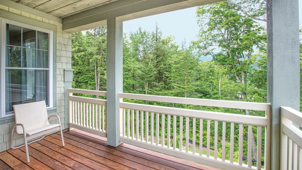 Photo of Patio Balcony in Jeffersonville