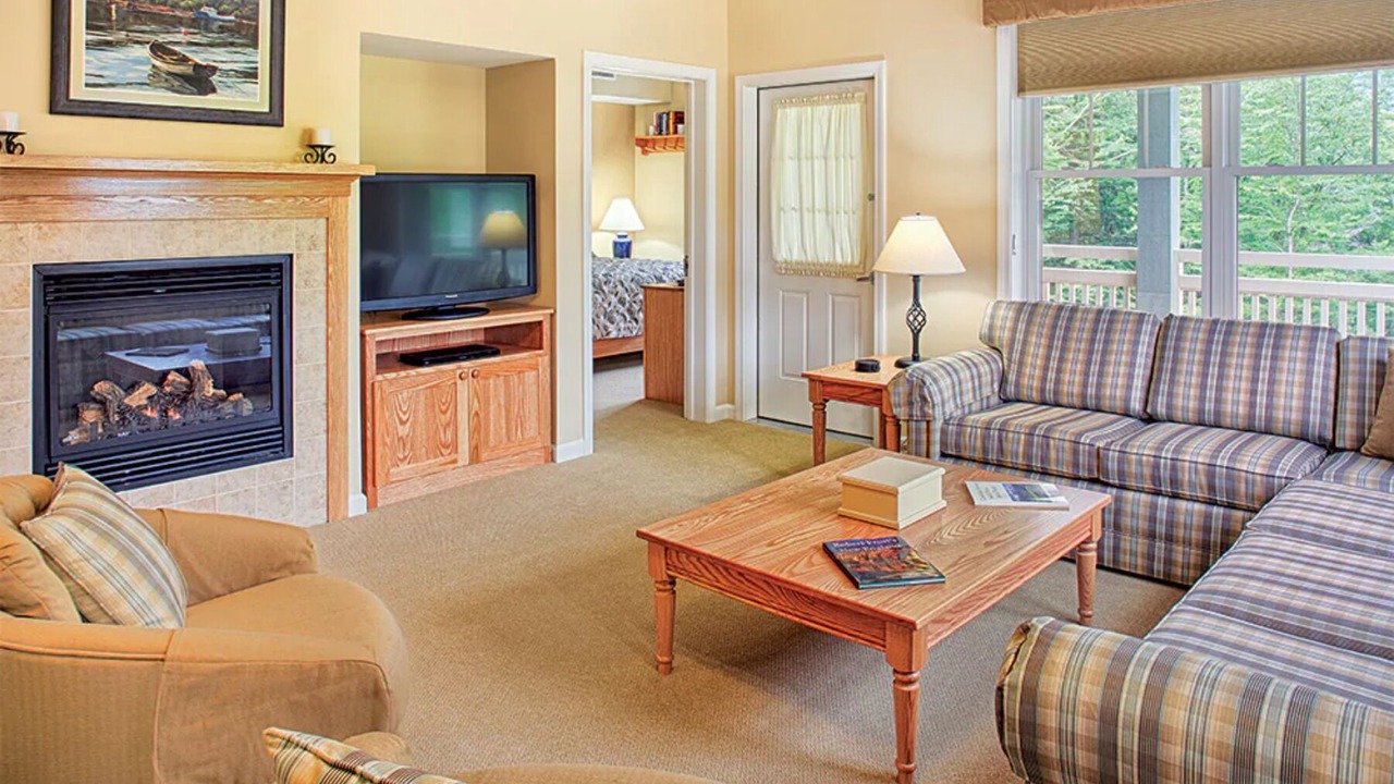 Photo of Livingroom in Jeffersonville