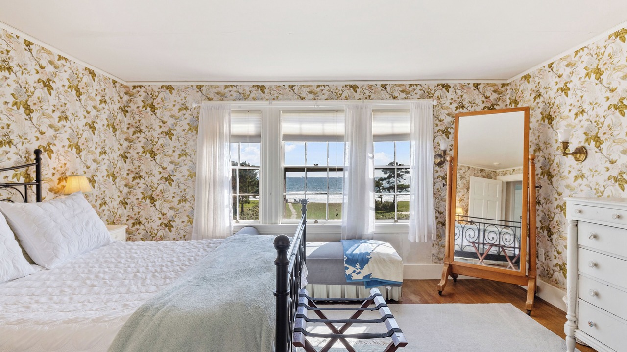 Photo of Others in Kennebunk