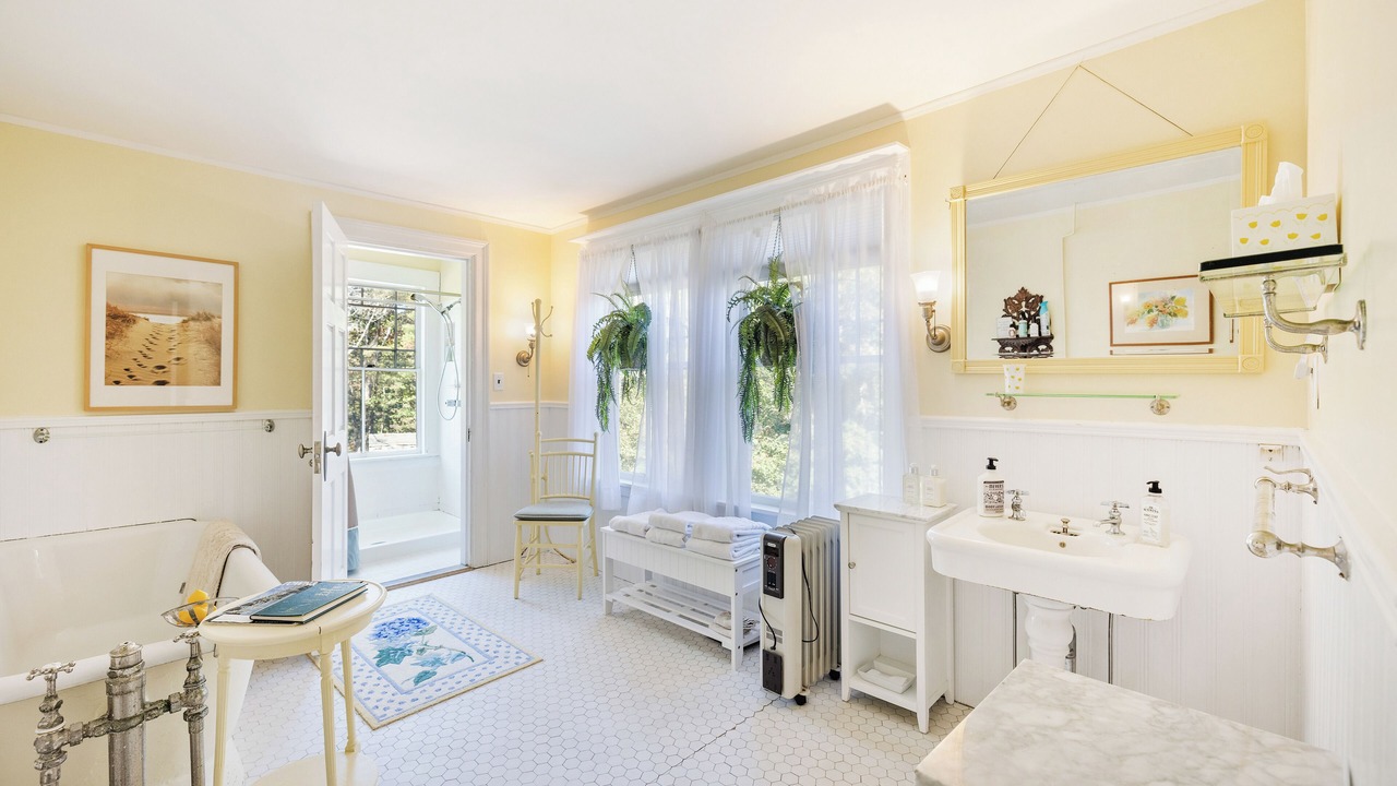 Photo of Others in Kennebunk