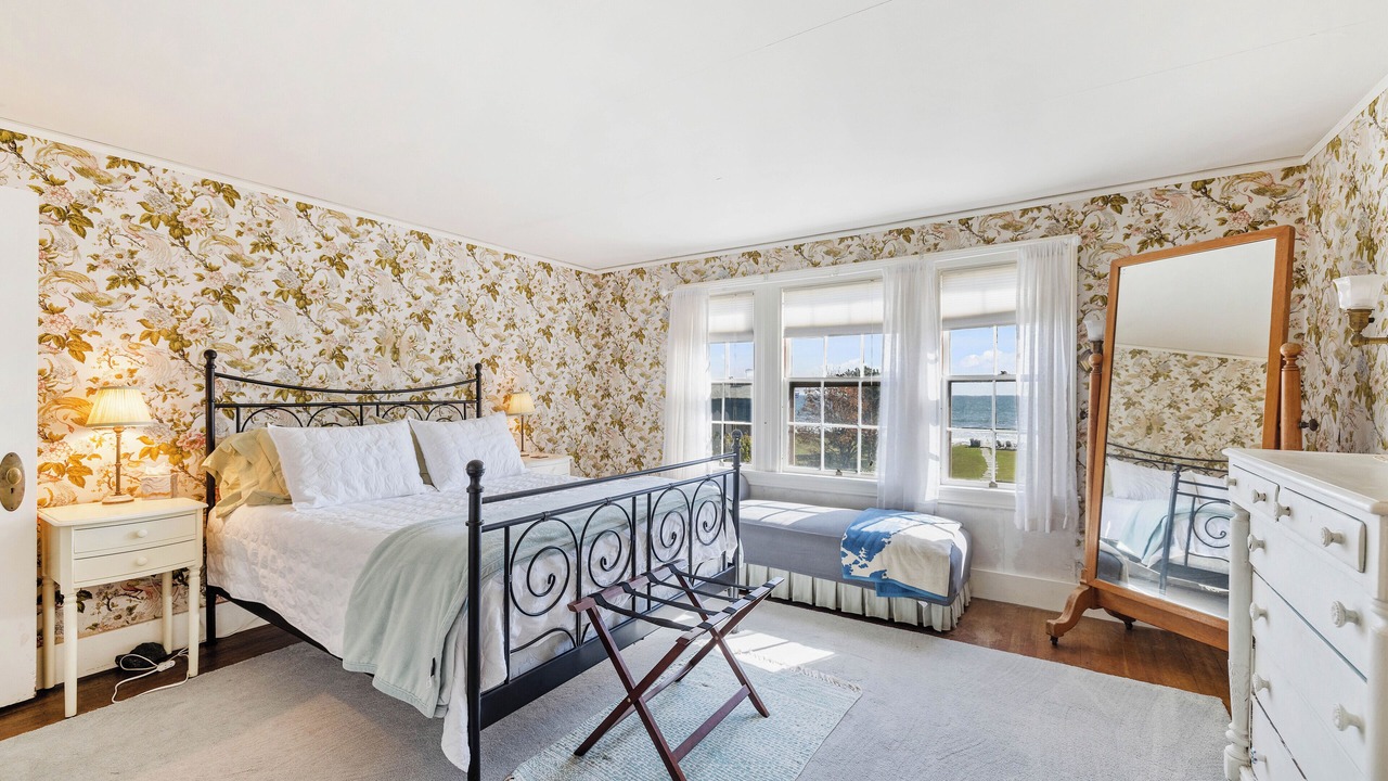 Photo of Others in Kennebunk