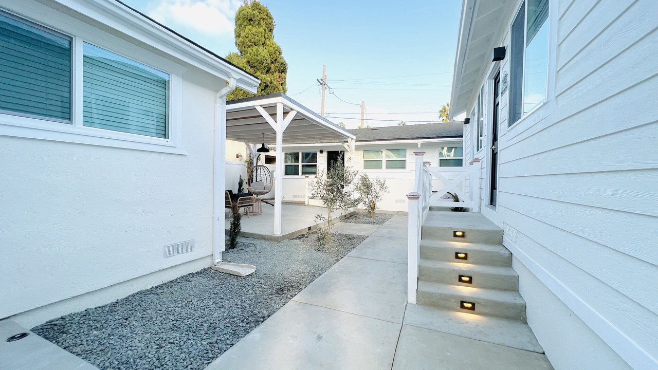Photo of Patio Balcony in Corridor