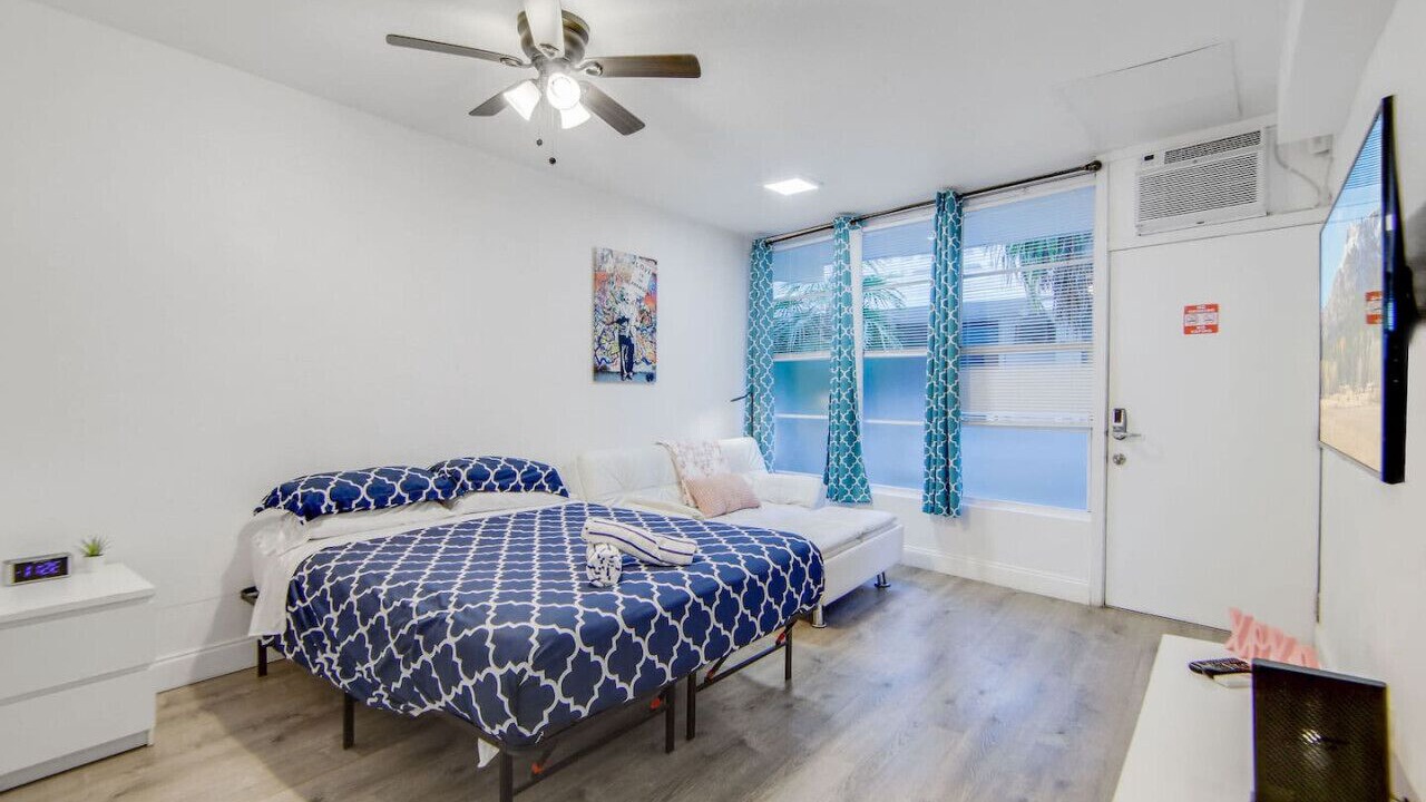 Photo of Bedroom in South Beach