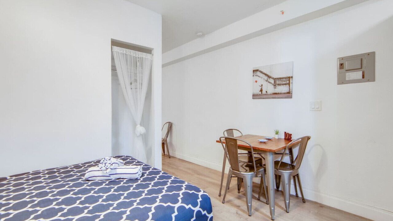 Photo of Bedroom in South Beach