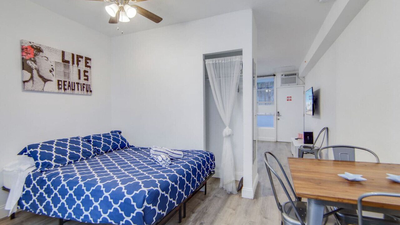 Photo of Bedroom in South Beach