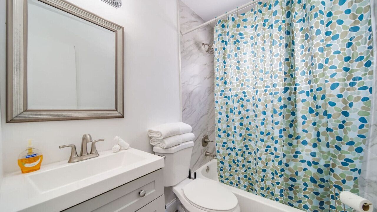 Photo of Bathroom in South Beach