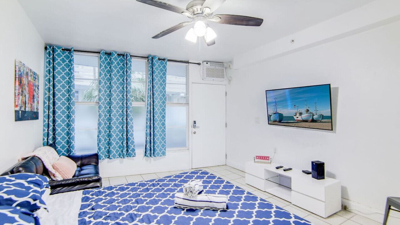 Photo of Bedroom in South Beach