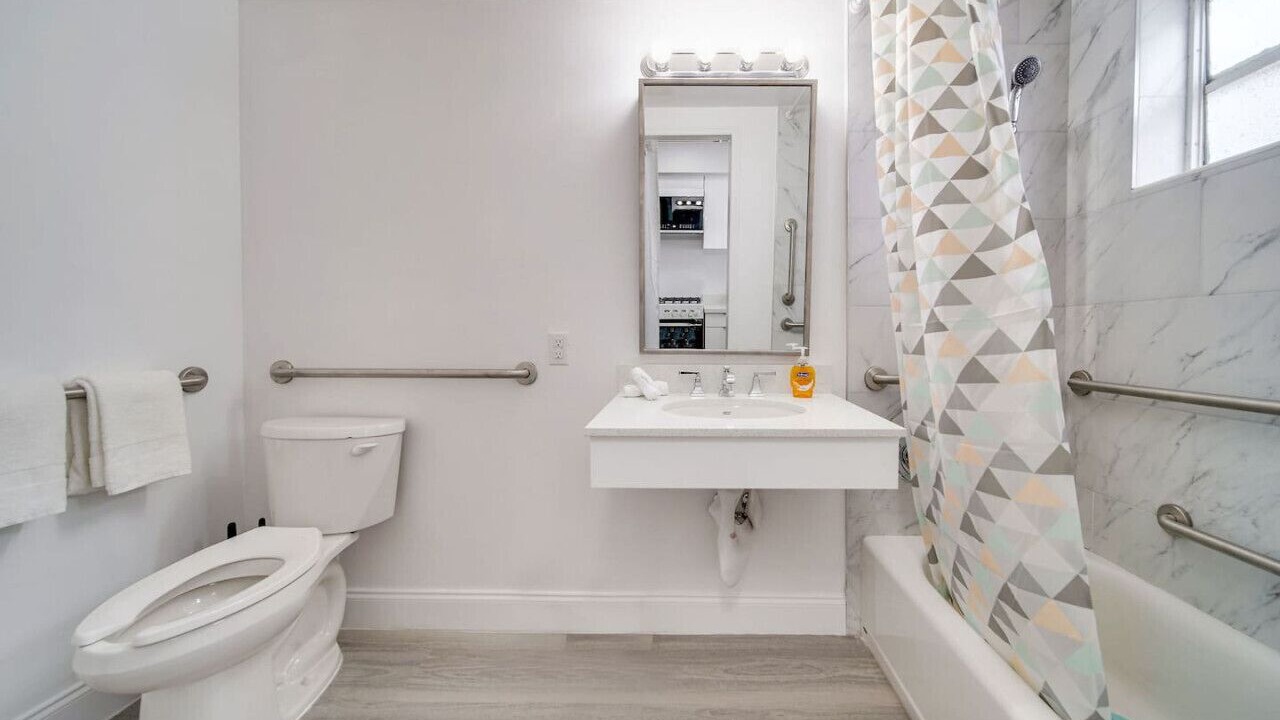 Photo of Bathroom in South Beach