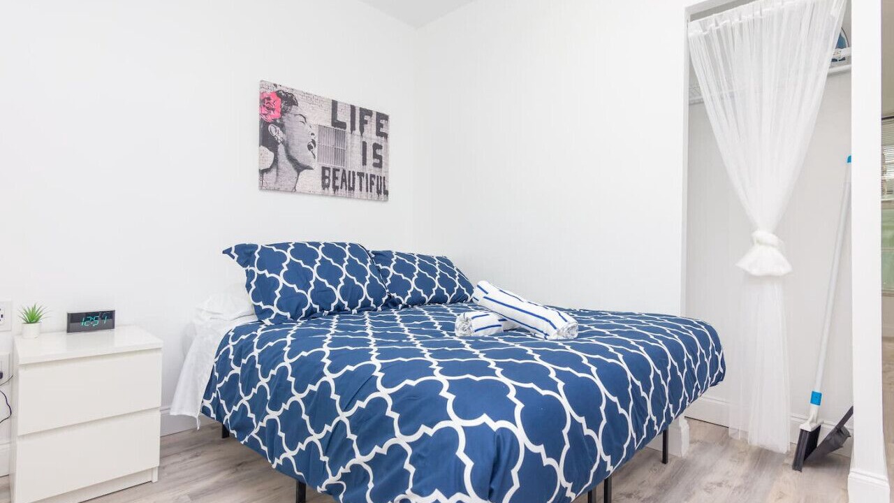 Photo of Bedroom in South Beach