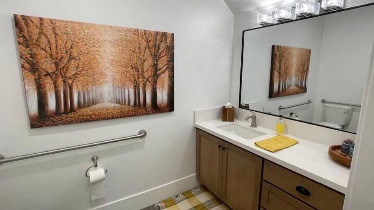 Photo of Bathroom in Chico