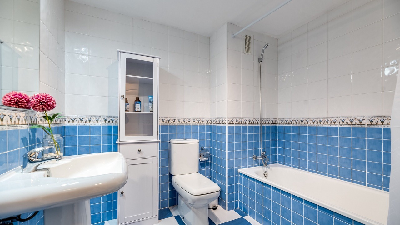 Photo of Bathroom in Urbanizacion Hacienda las Chapas