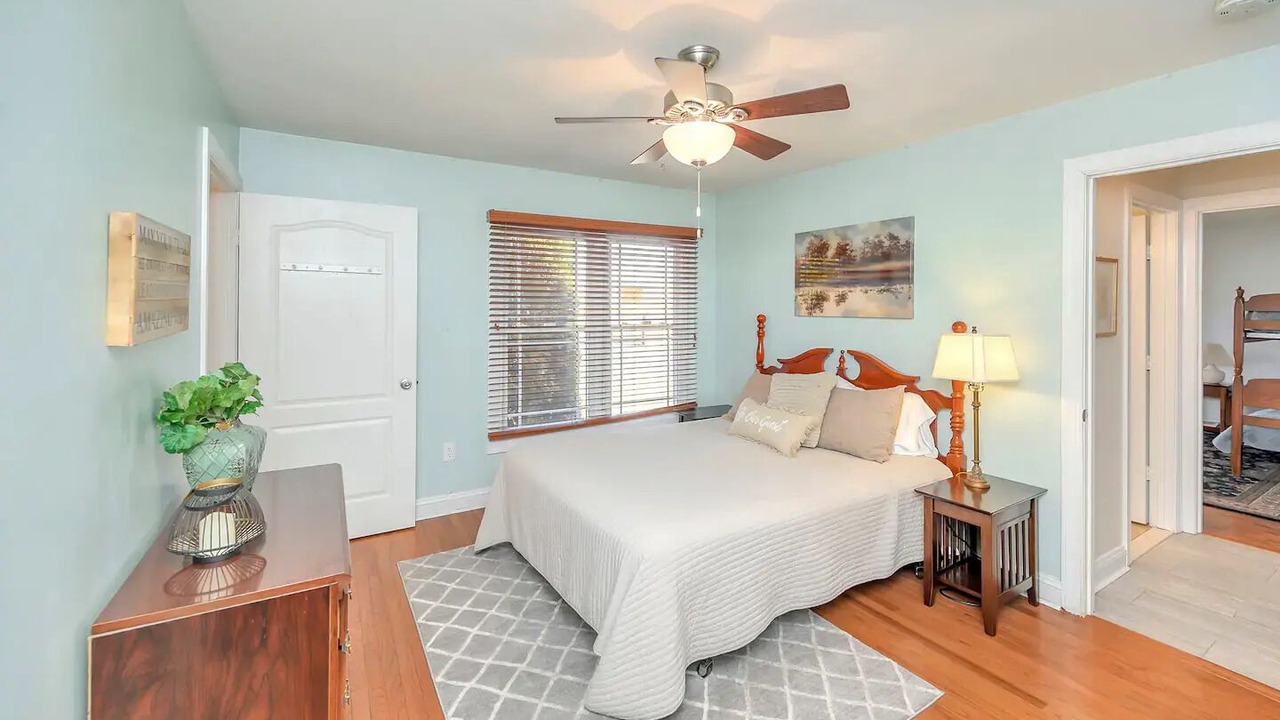 Photo of Bedroom in Haywood