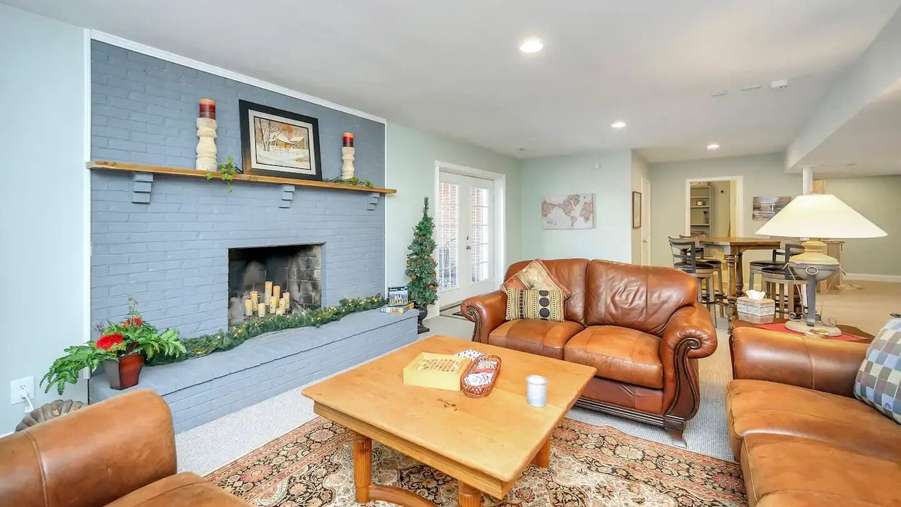 Photo of Livingroom in Haywood