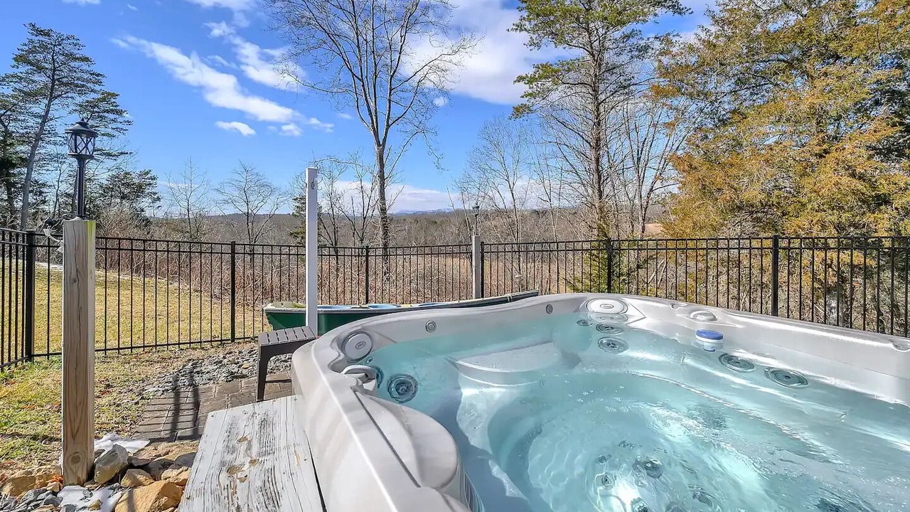 Photo of Outdoor in Haywood