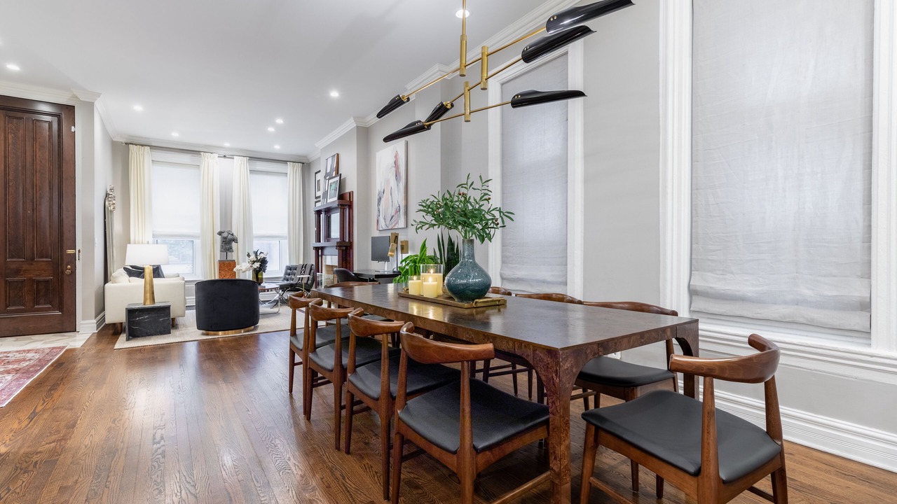 Photo of Others in Near North Side