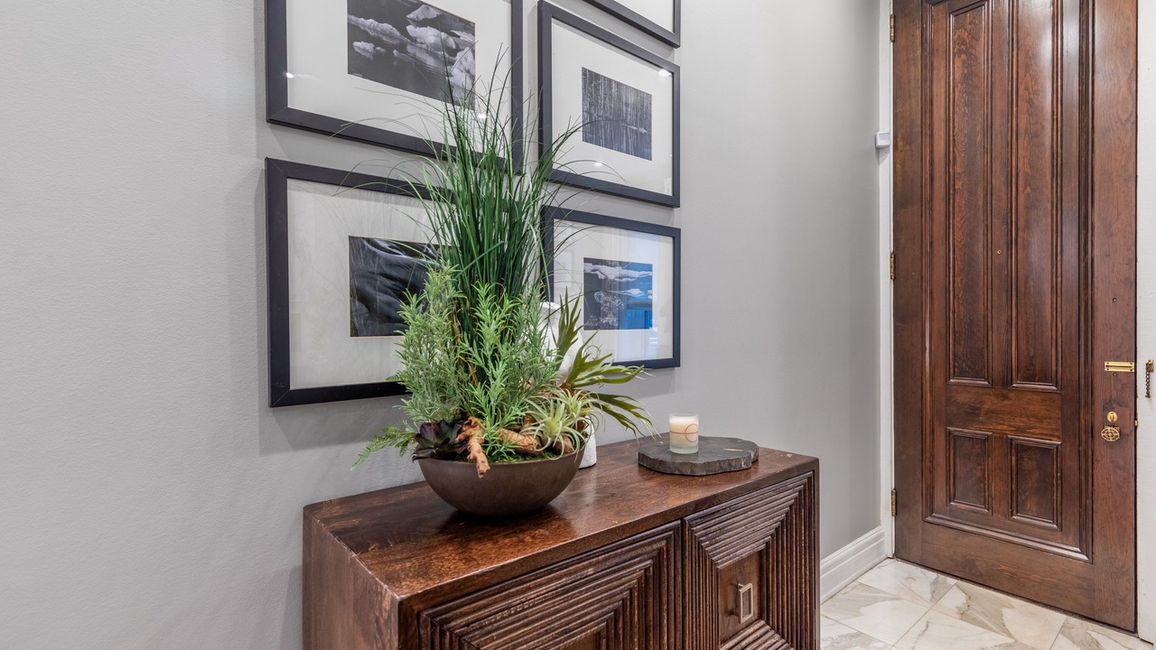 Photo of Others in Near North Side