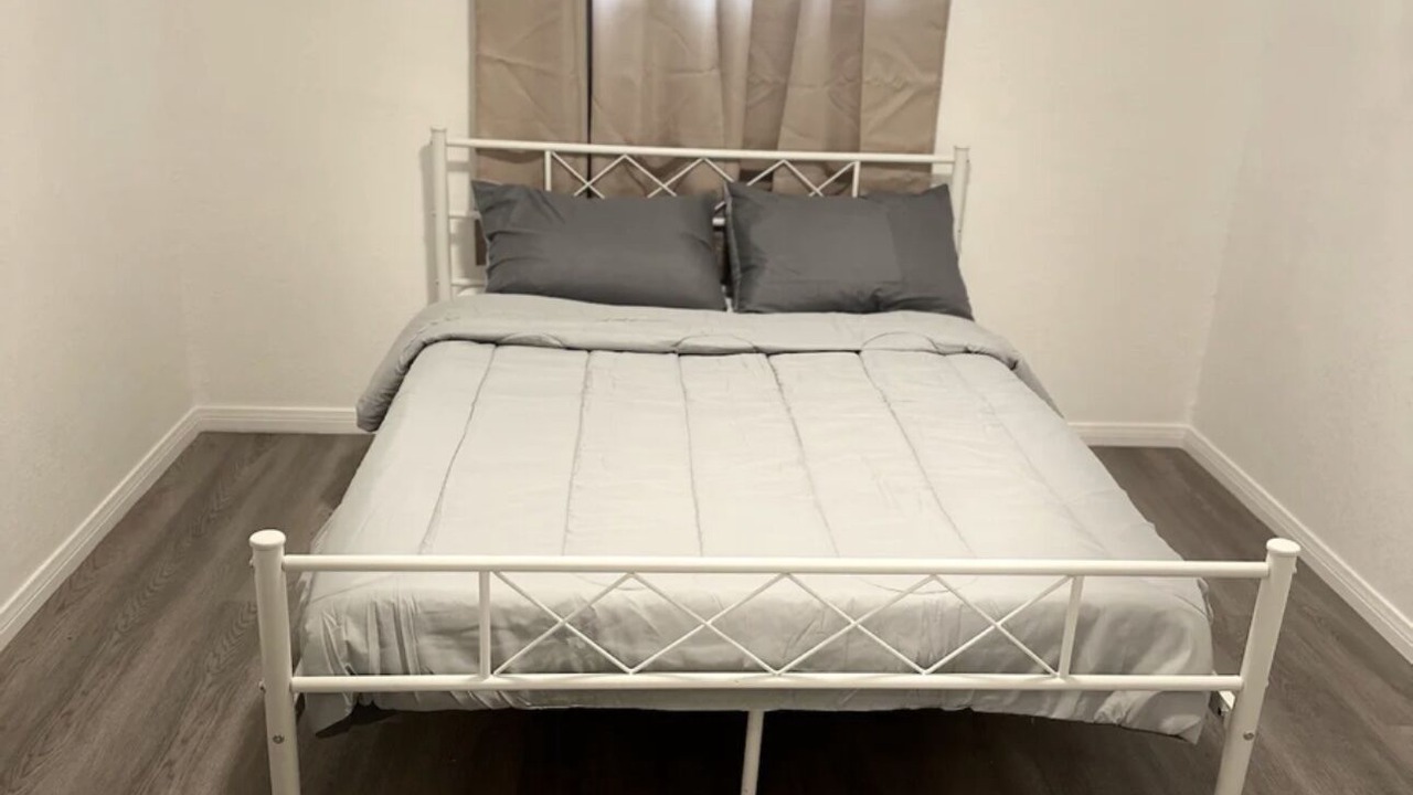 Photo of Bedroom in Ridgecrest