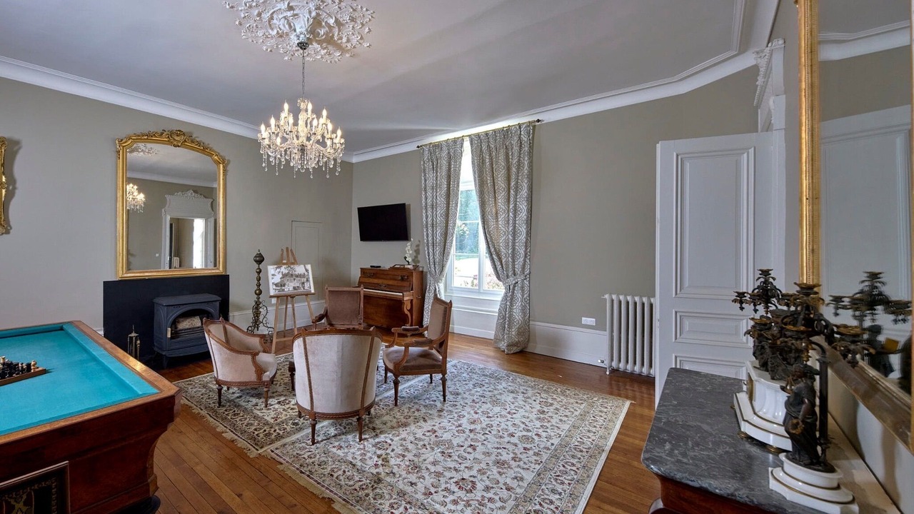 Photo of Others in Jarze