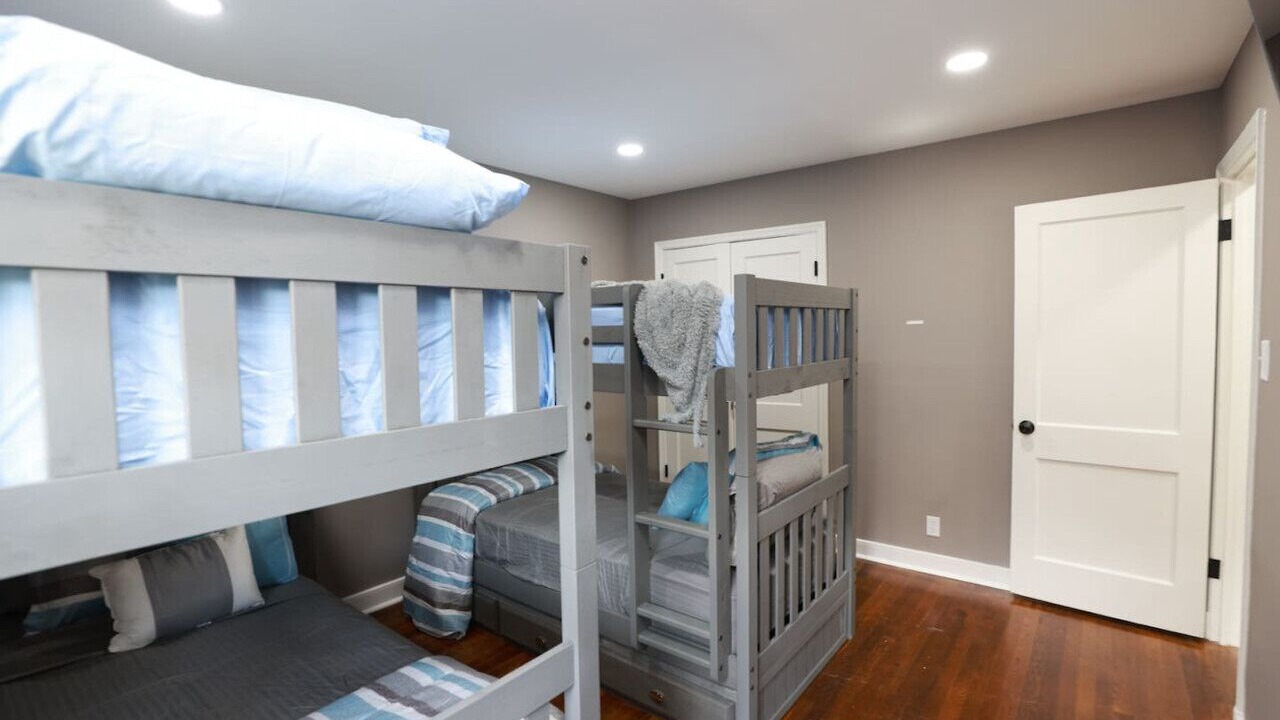 Photo of Bedroom in Dumbarton