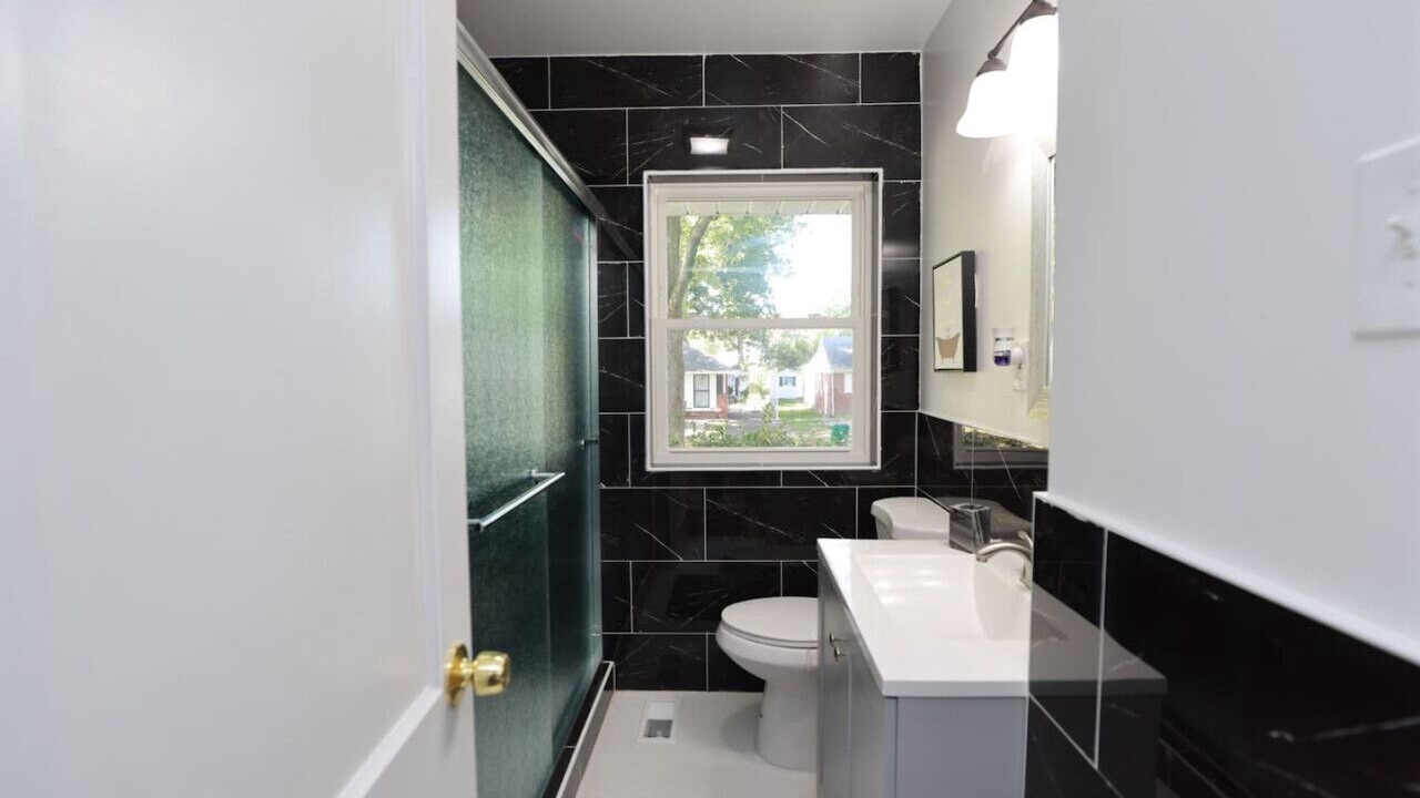 Photo of Bathroom in Dumbarton