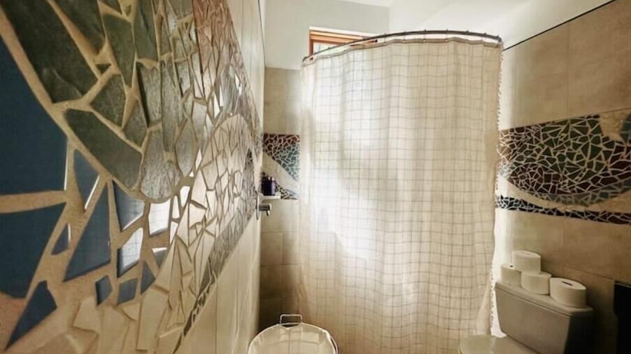 Photo of Bathroom in Washington