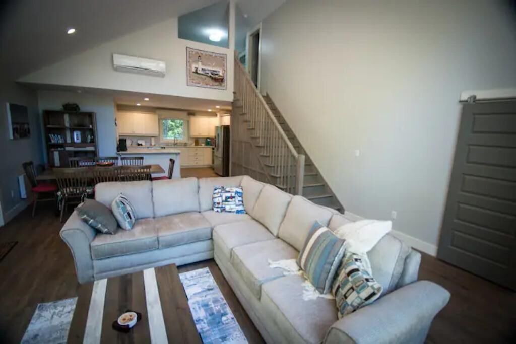 Photo of Livingroom in Park Corner