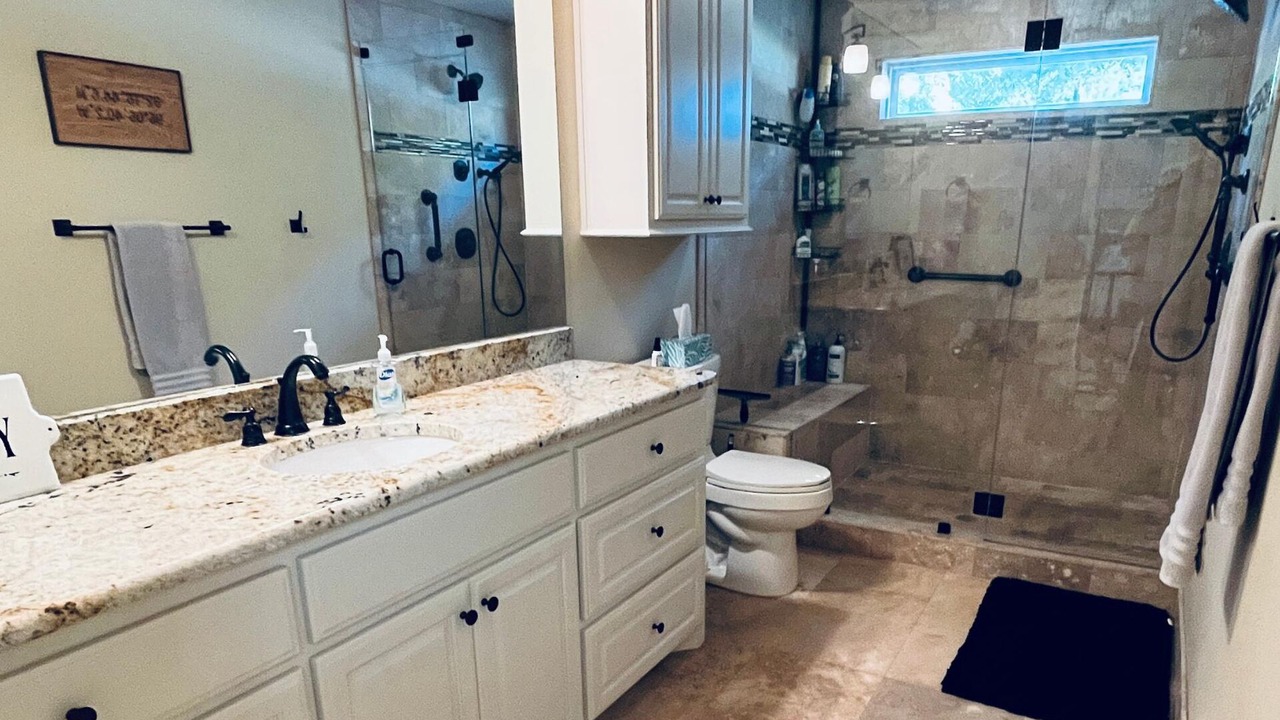 Photo of Bathroom in Enchanted Oaks