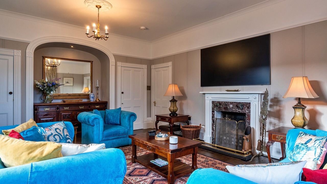 Photo of Livingroom in Gweek