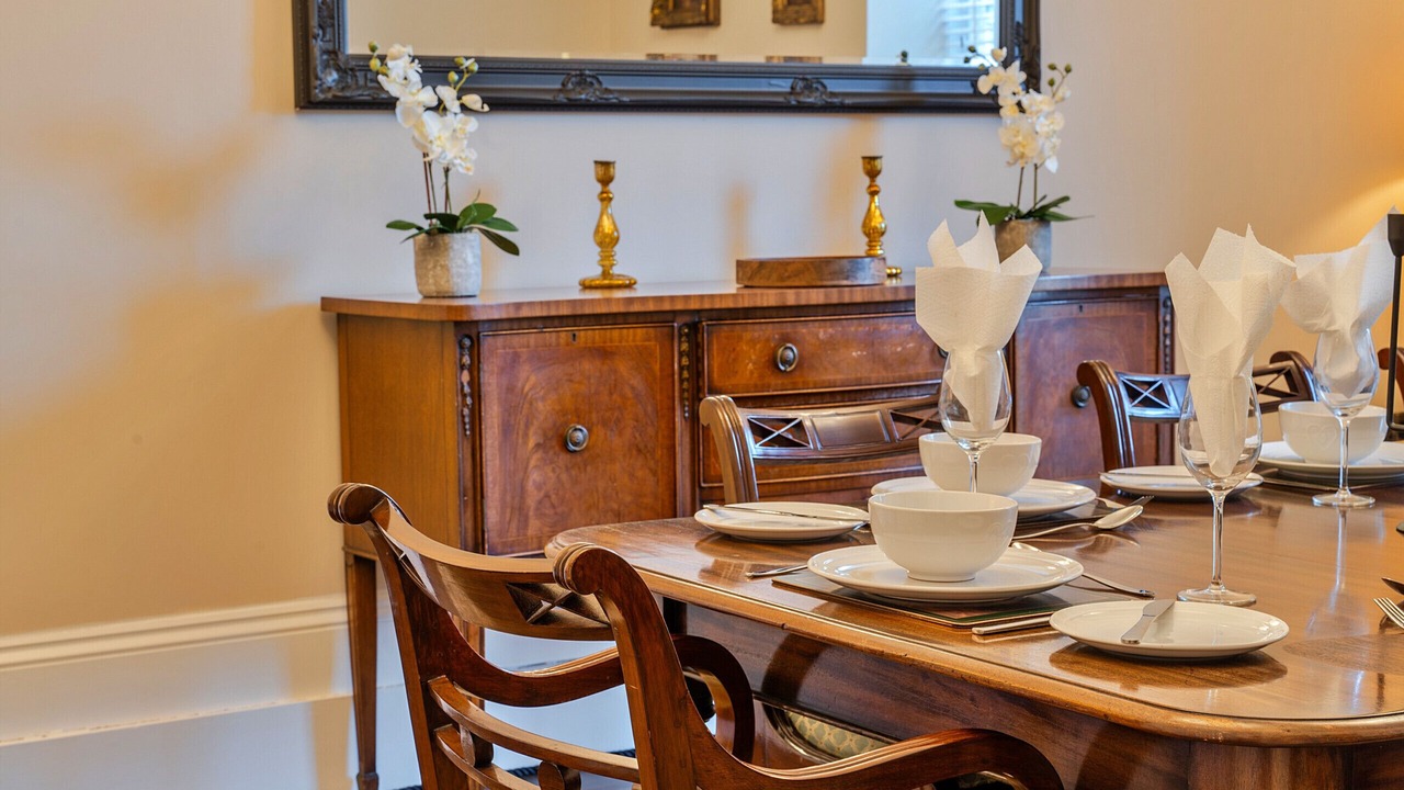 Photo of Others in Gweek