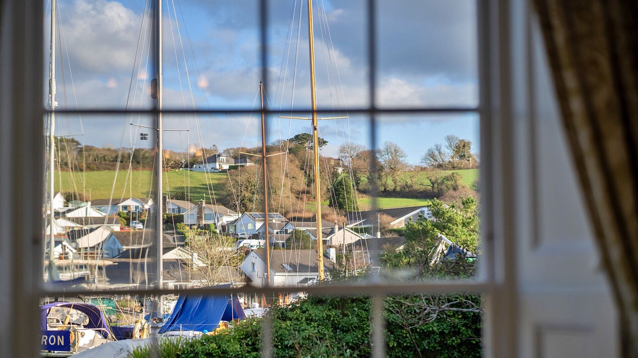 Photo of Others in Gweek