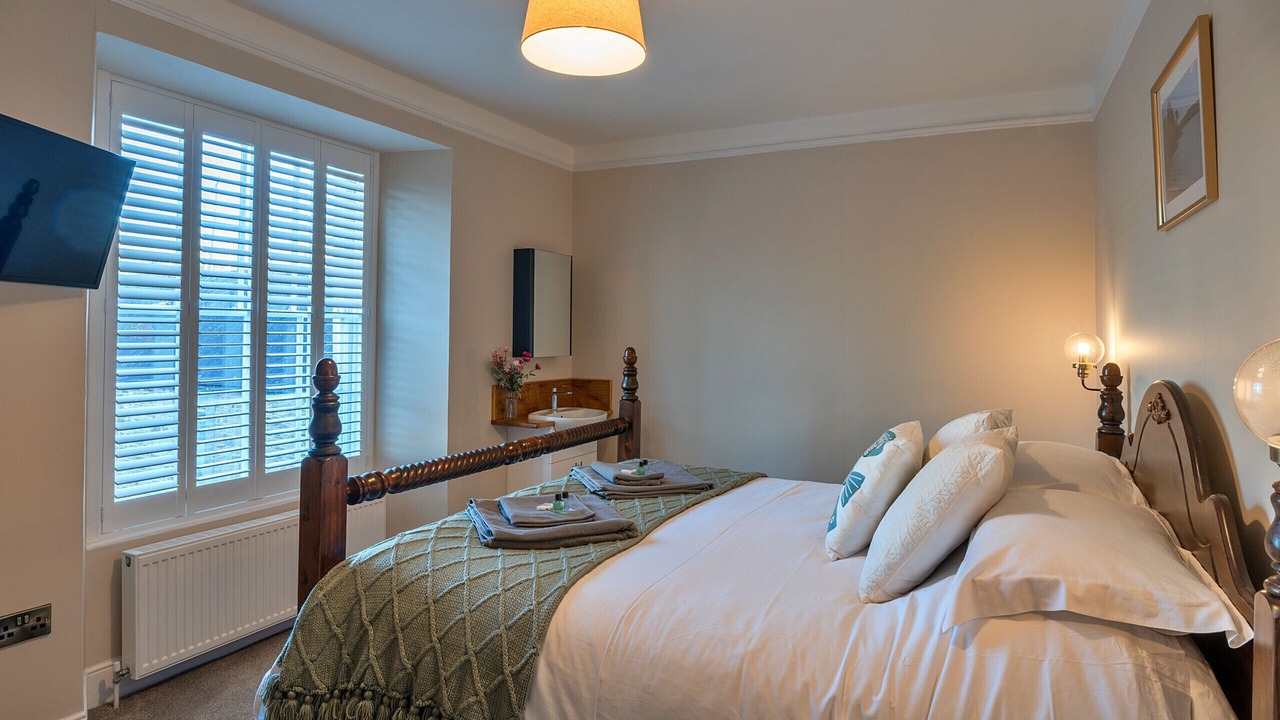 Photo of Bedroom in Gweek