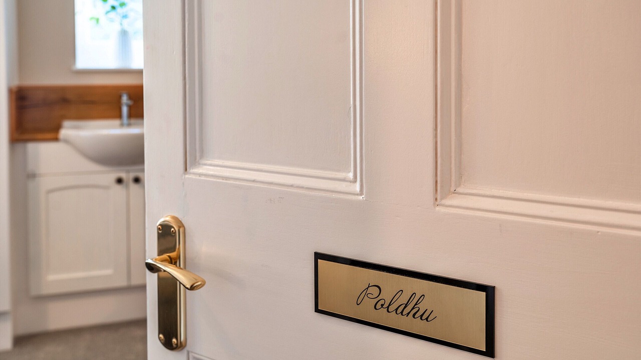 Photo of Others in Gweek