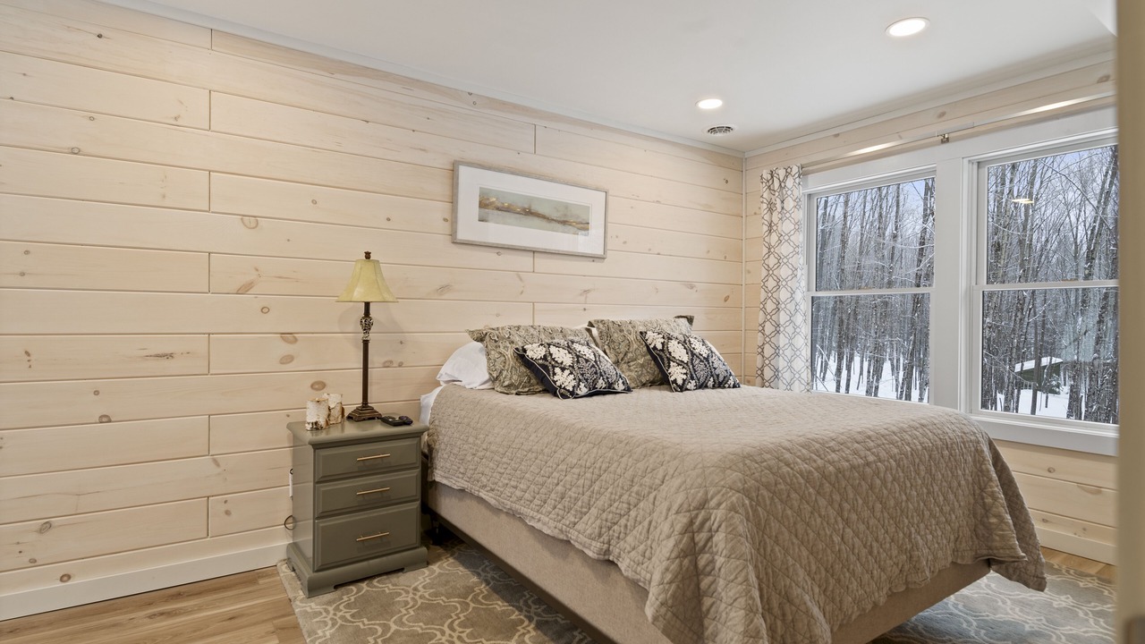 Photo of Others in North River