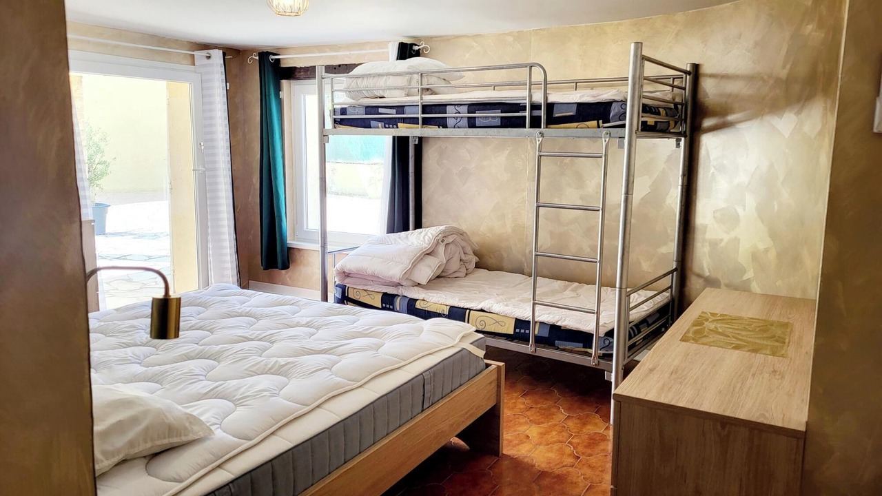 Photo of Bedroom in Saint-Andre-d'Olerargues