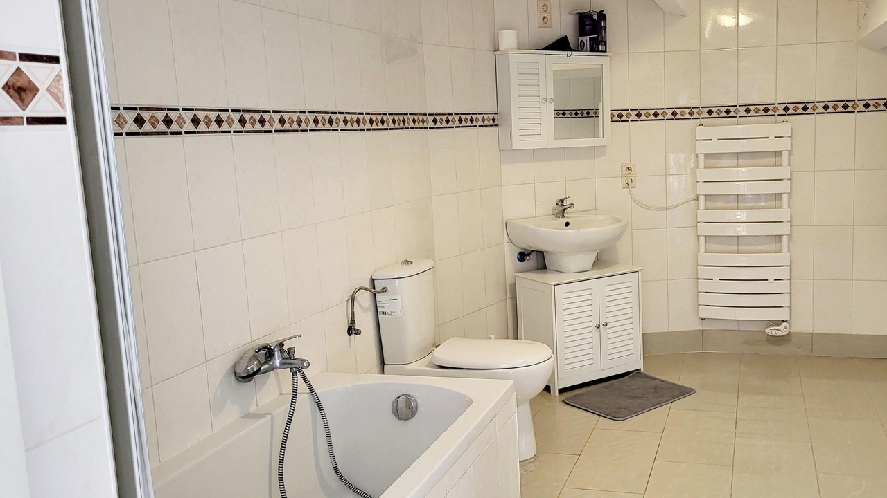 Photo of Bathroom in Saint-Andre-d'Olerargues