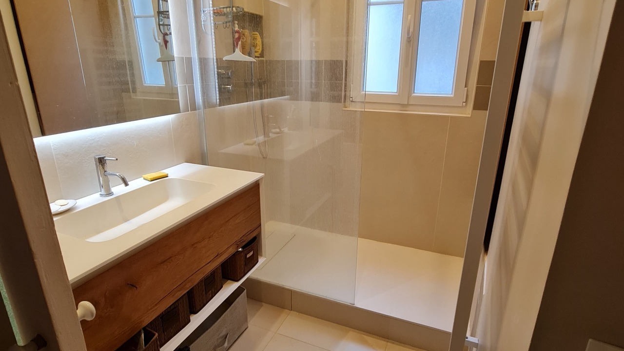 Photo of Bathroom in Quartier de Javel