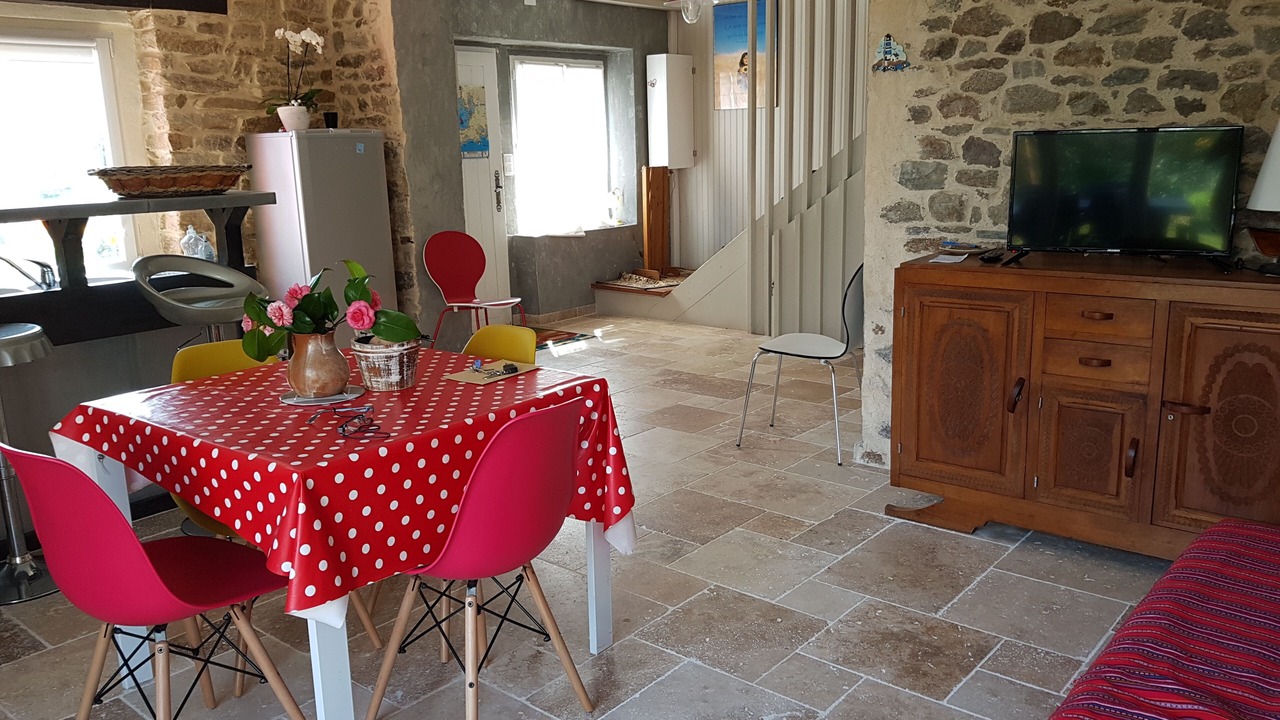 Photo of Others in Sene