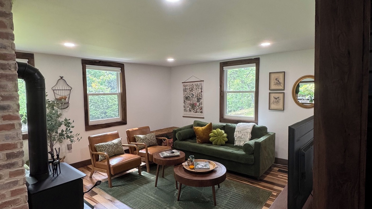 Photo of Bedroom in Roseland