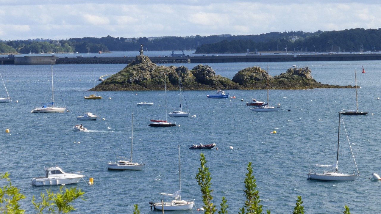 Photo of Others in Dol-de-Bretagne
