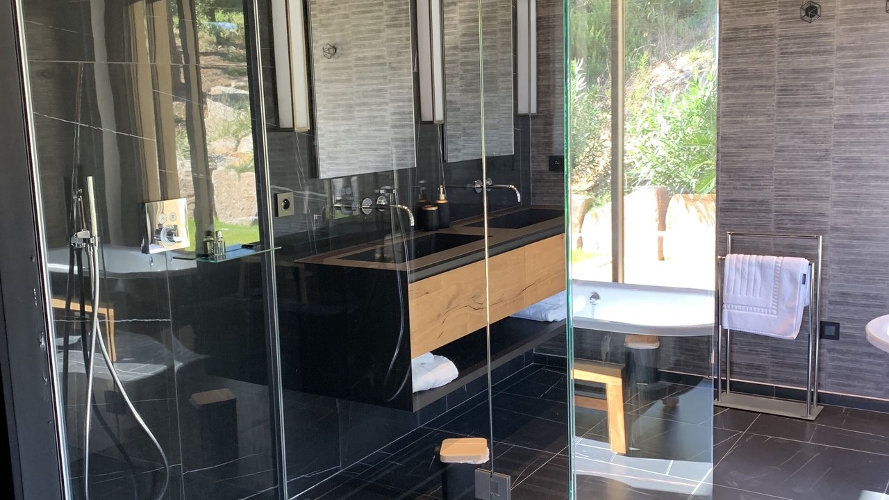 Photo of Bathroom in Ramatuelle