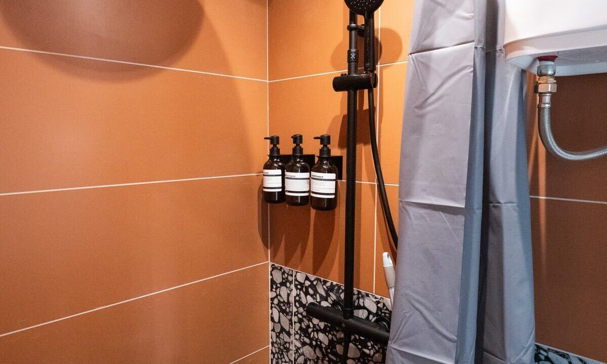 Photo of Bathroom in 17th Arrondissement