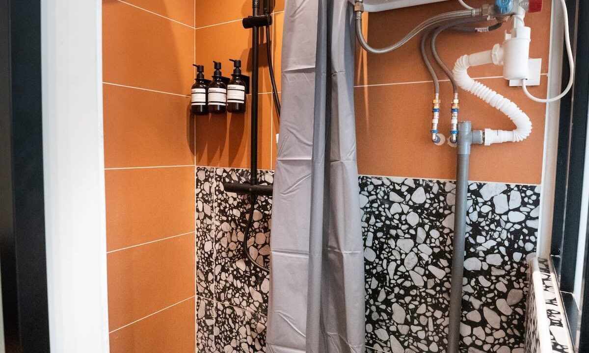 Photo of Bathroom in 17th Arrondissement