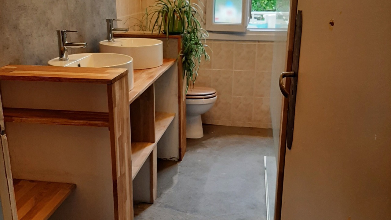 Photo of Bathroom in Roseraie