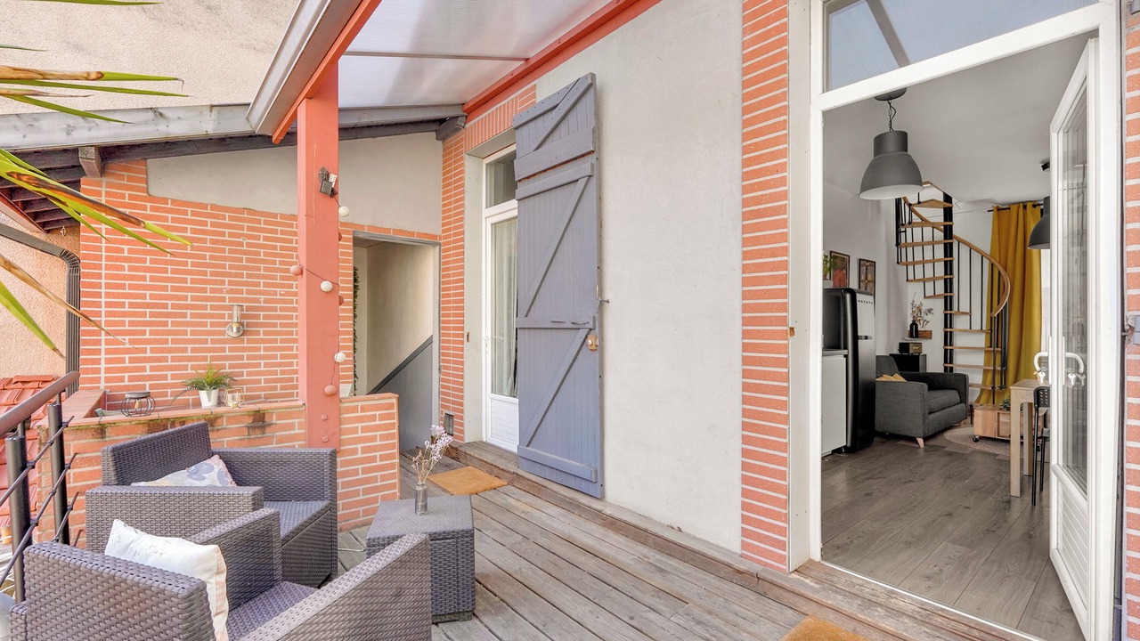 Photo of Patio Balcony in Minimes - Barriere de Paris