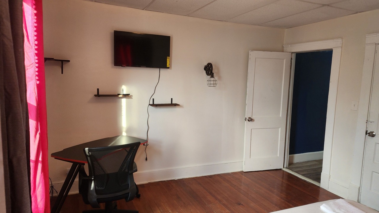 Photo of Bedroom in Meriden