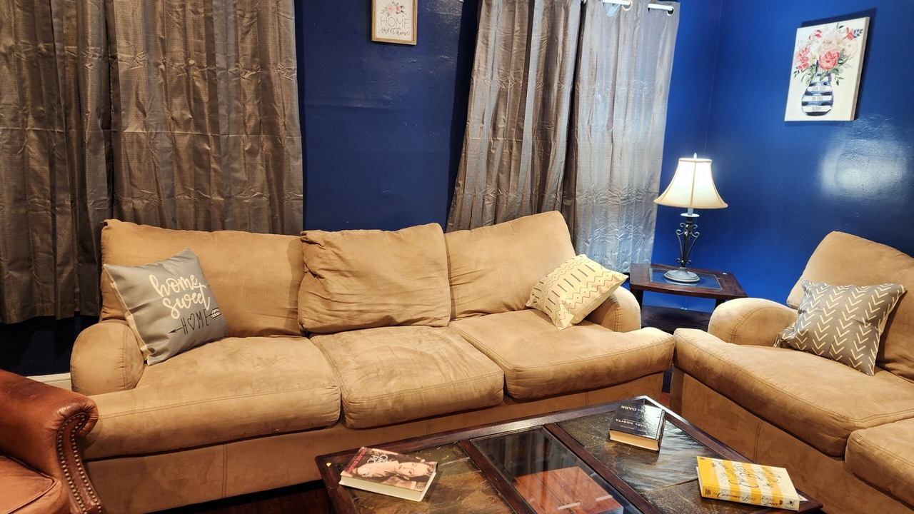 Photo of Livingroom in Meriden