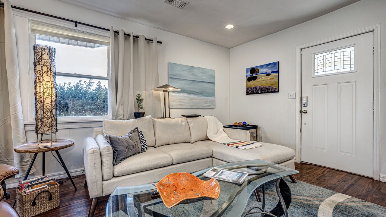 Photo of Livingroom in Helm Farm